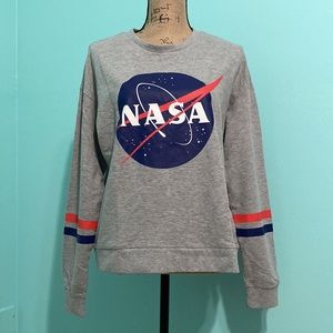 Divided - NASA Long Sleeve T-Shirt - M -EUC